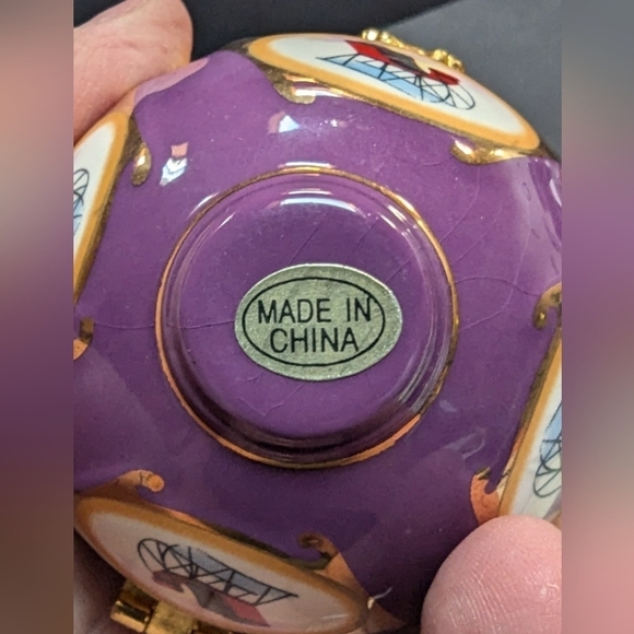 Mr. Christmas musical purple egg ornament Valerie Parr - Picture 10 of 12